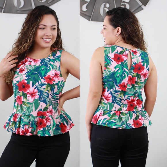 Everly Blush Pink Tropical Ruffle Top - Picture 3 of 3